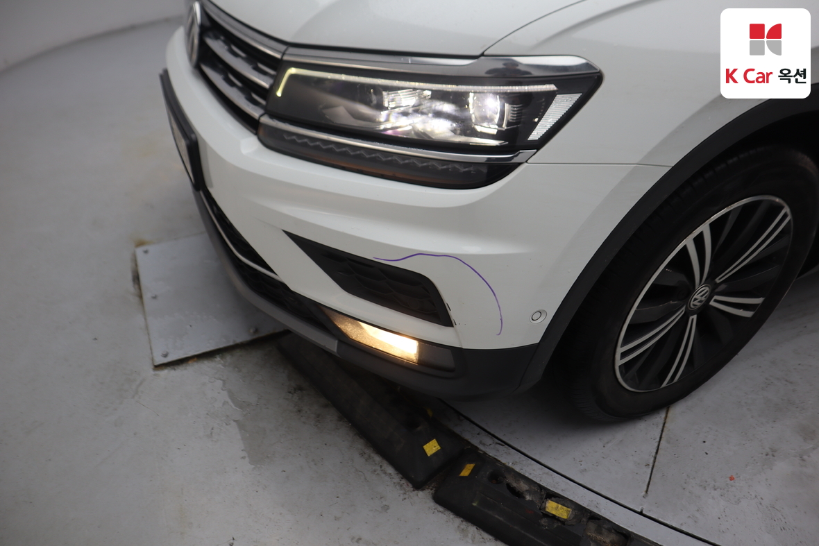 VOLKSWAGEN 티구안 - 41