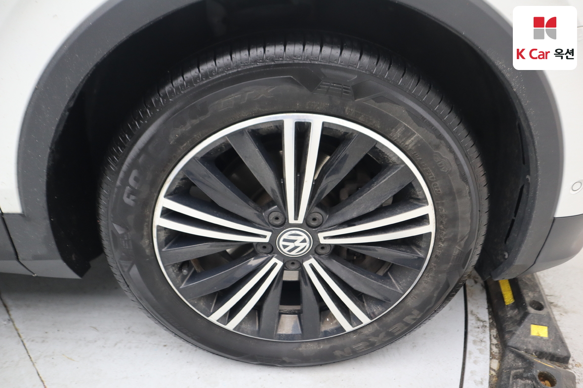 VOLKSWAGEN 티구안 - 46