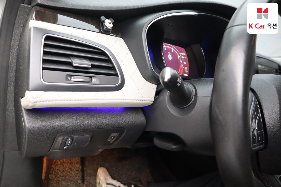 Renault Samsung SM6 2016 - Image 9