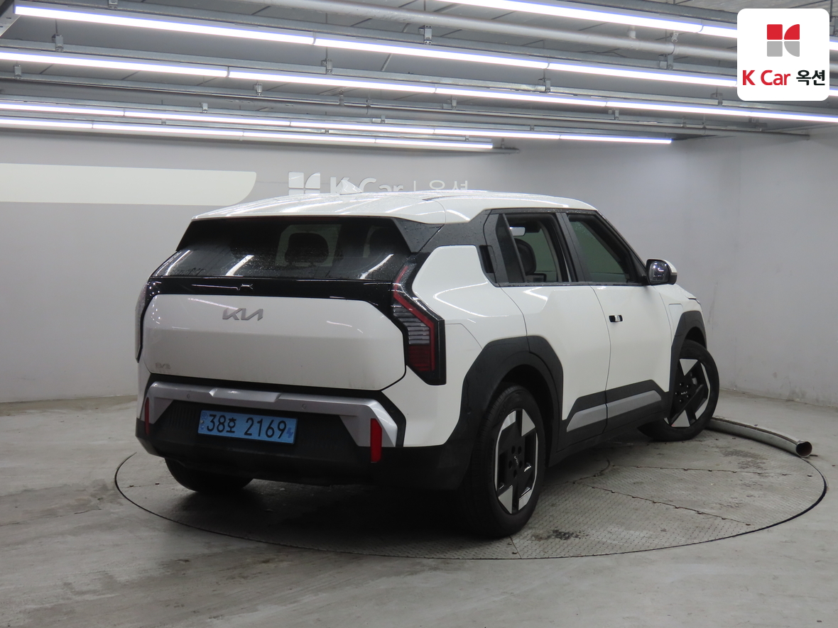 Kia EV3 - 2