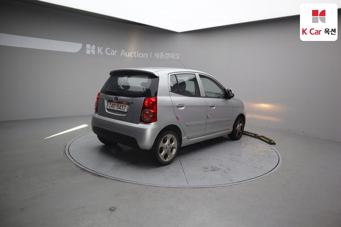 كيا مورنينج 2009 - صورة 2