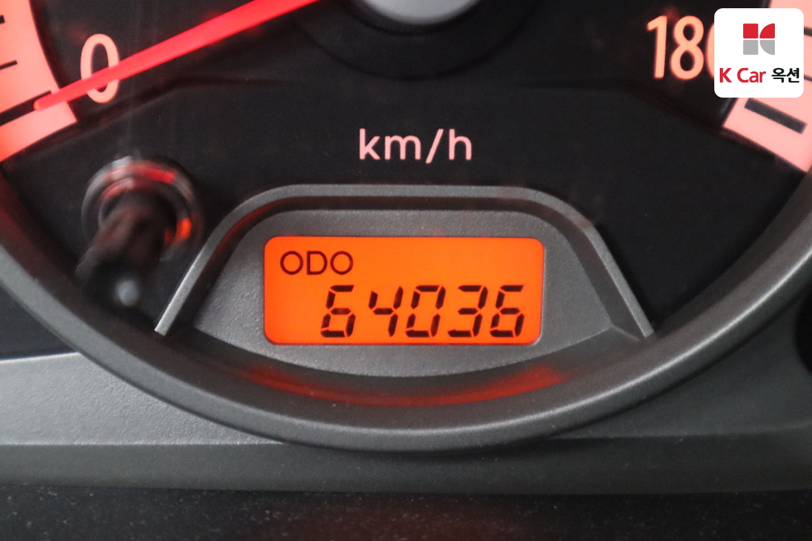 كيا مورنينج 2009 - صورة 4