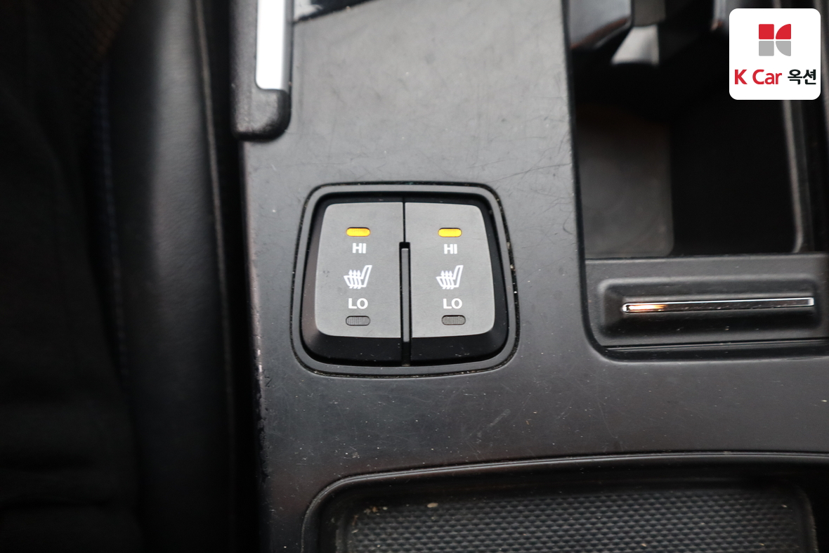 Hyundai Sonata 2012 - Image 17