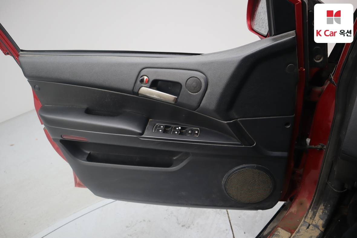 KG Mobility Korando Sports 2015 - Image 8