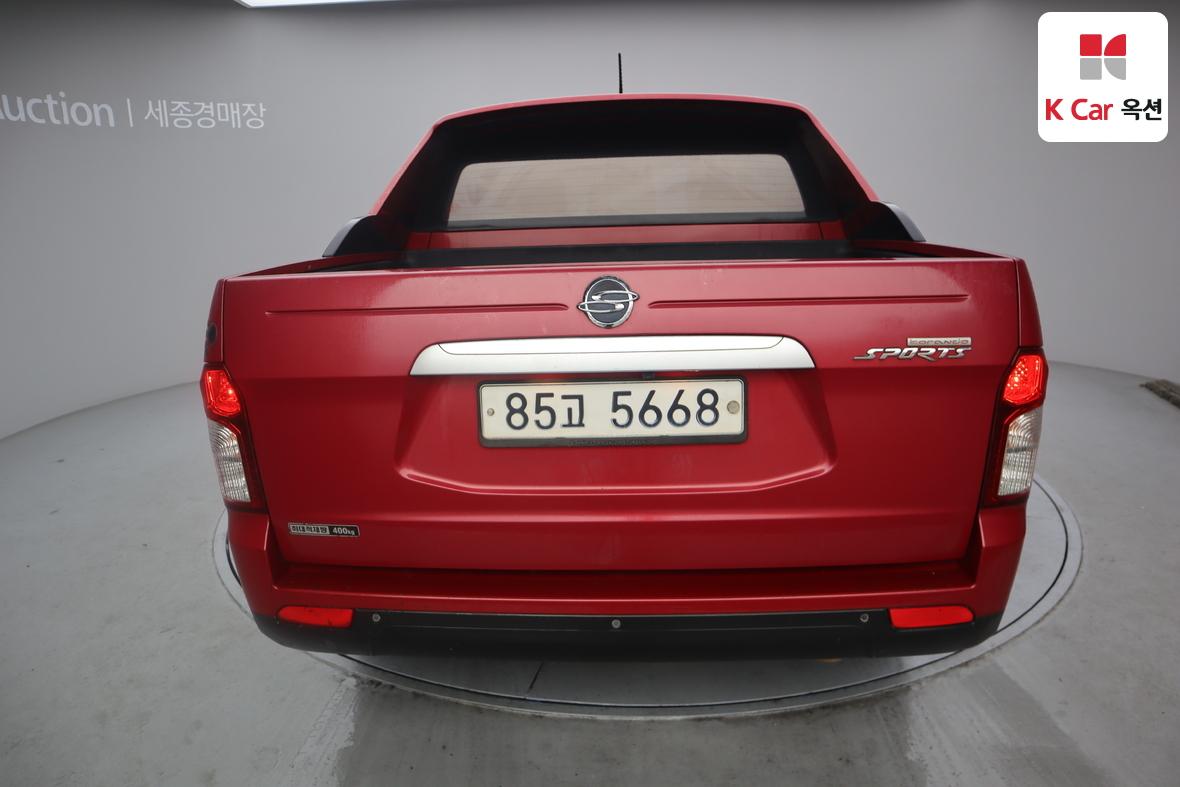 KG Mobility Korando Sports 2015 - Image 42