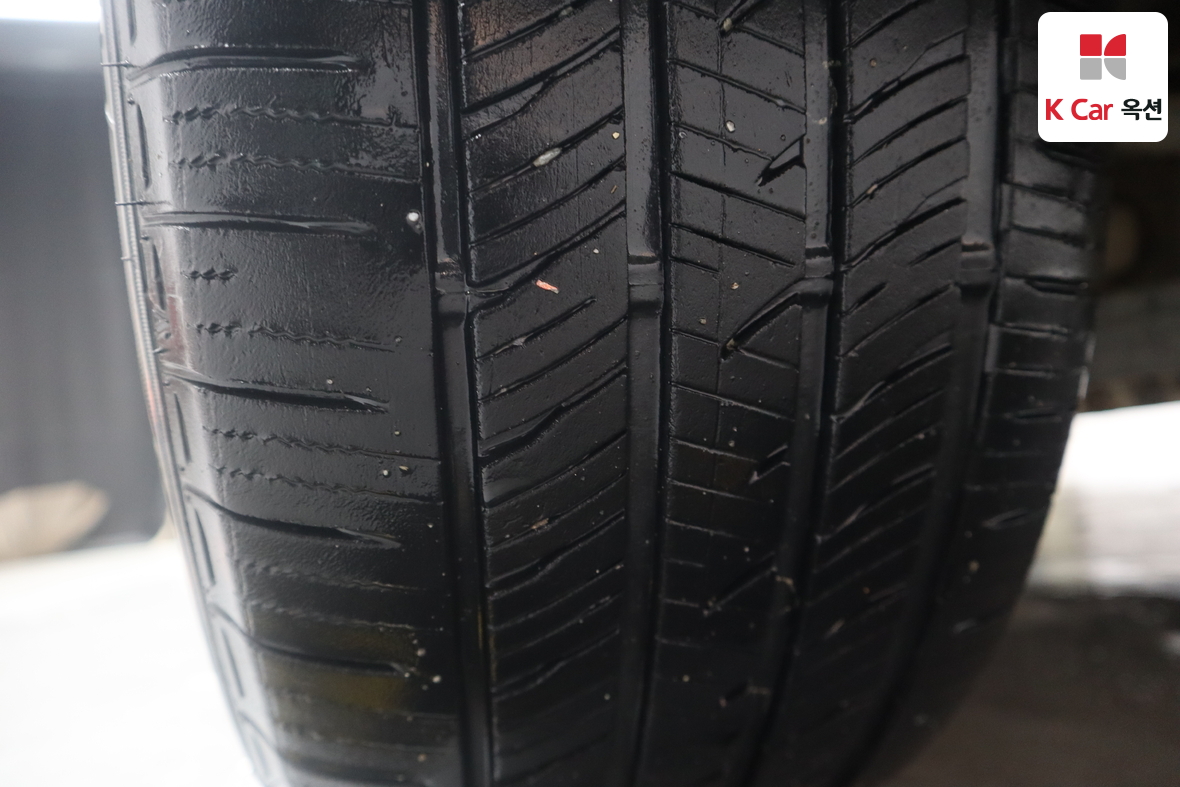 KG Mobility Korando Sports 2015 - Image 32