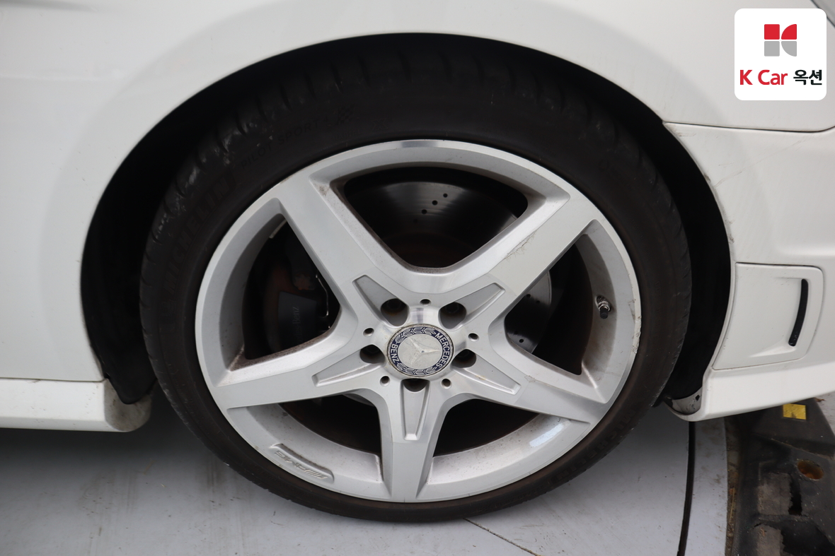 Mercedes-Benz SLK-Class 2016 - Image 40