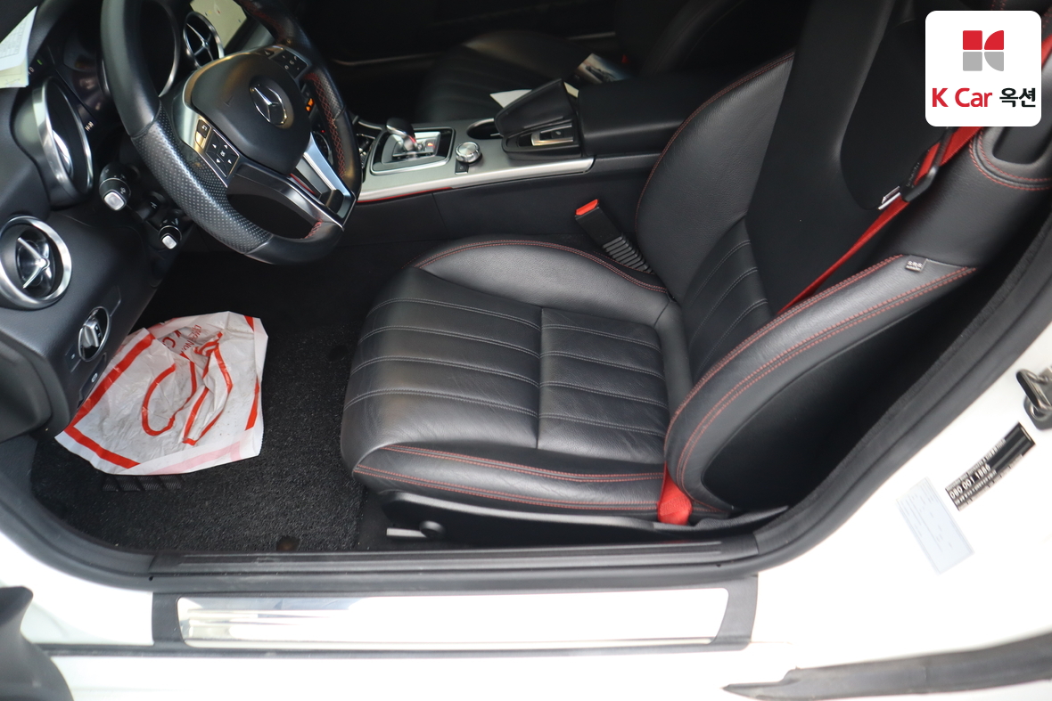 Mercedes-Benz SLK-Class 2016 - Image 22