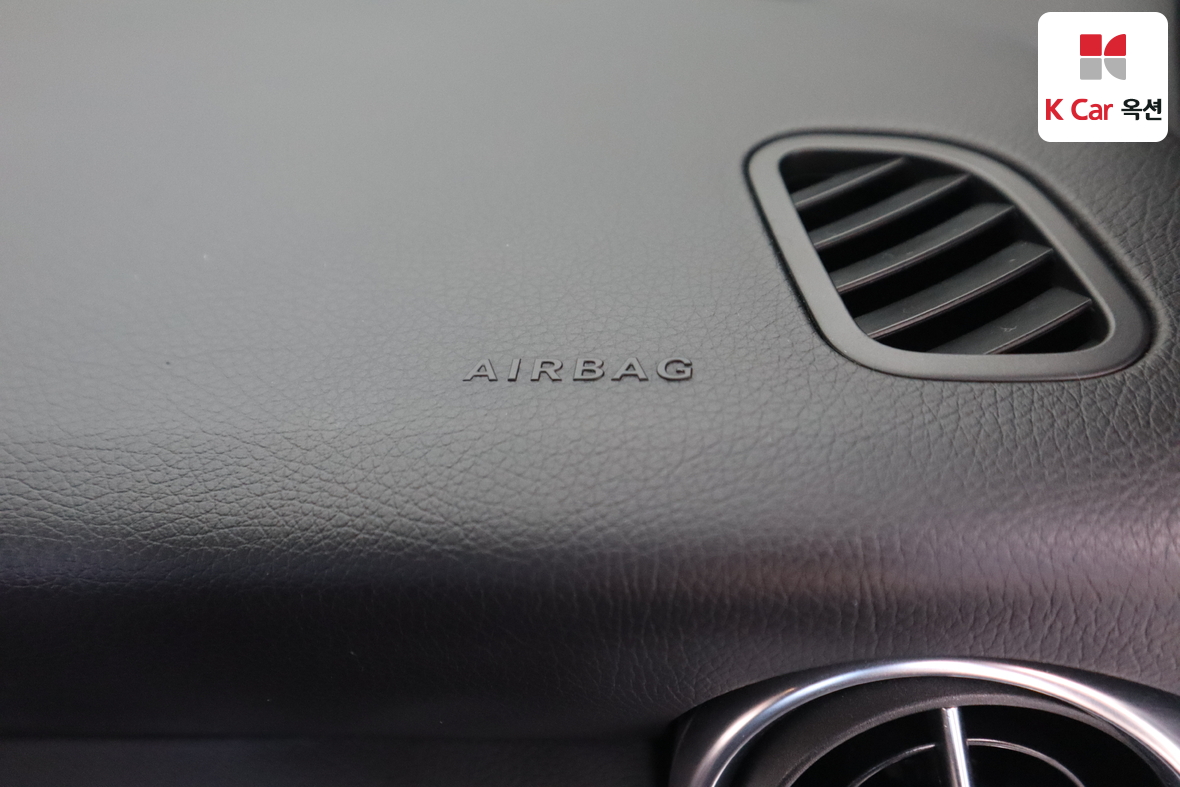 Mercedes-Benz SLK-Class 2016 - Image 29