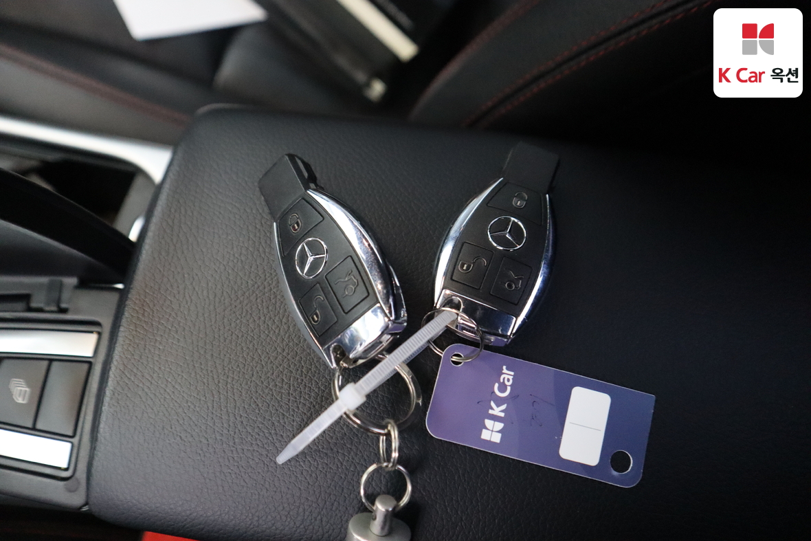 Mercedes-Benz SLK-Class 2016 - Image 19
