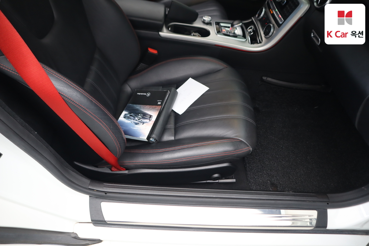 Mercedes-Benz SLK-Class 2016 - Image 28