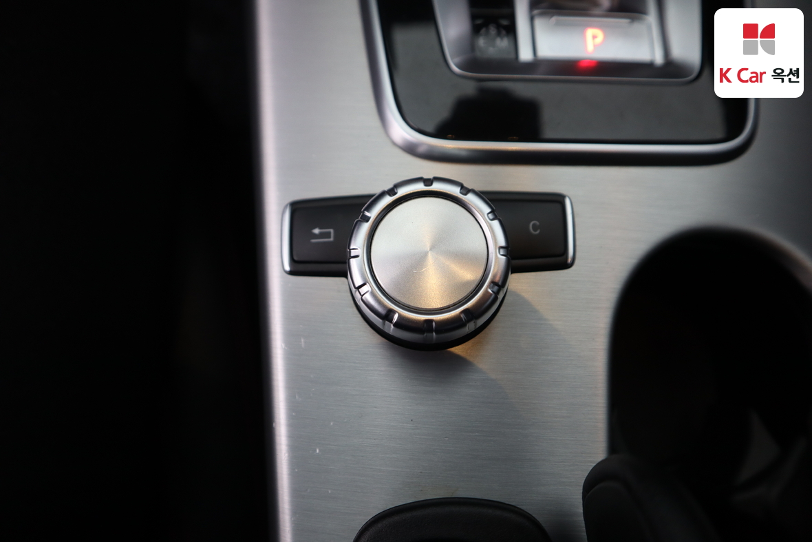 Mercedes-Benz SLK-Class 2016 - Image 17
