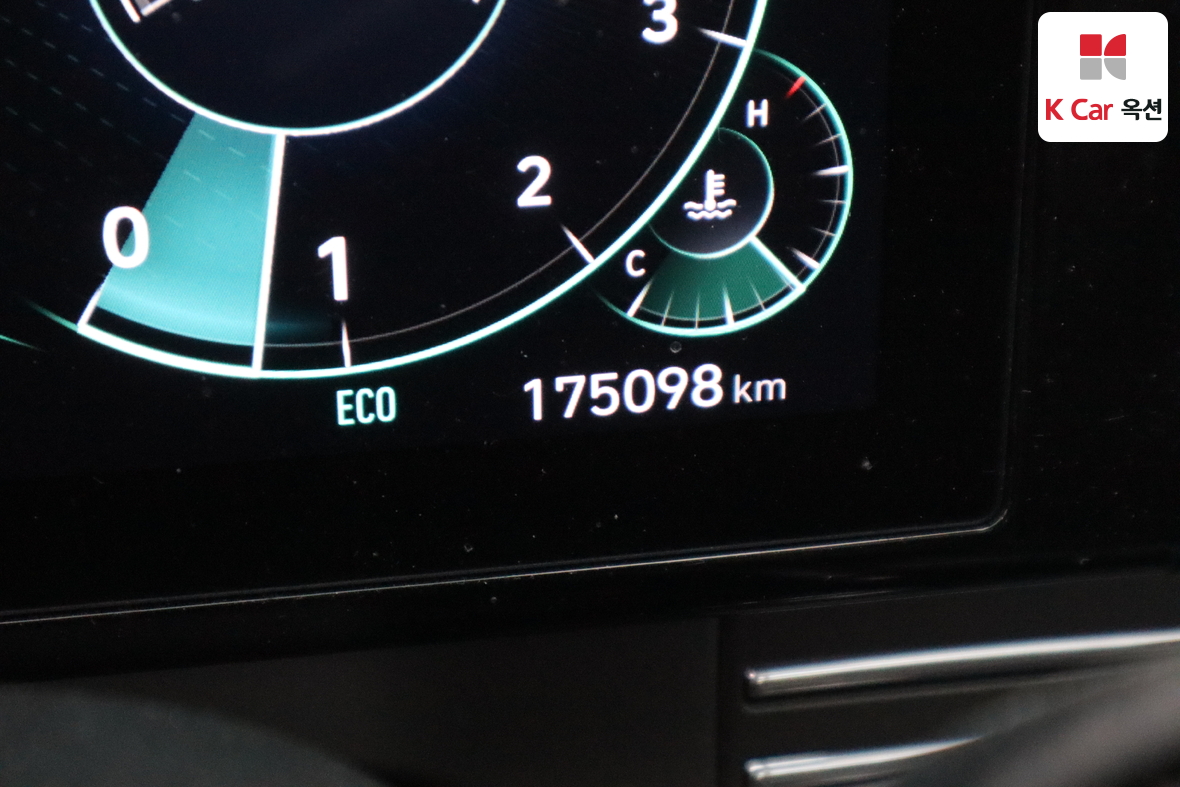 Hyundai Grandeur 2020 - Image 4