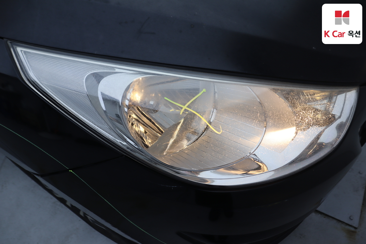 Hyundai Tucson 2011 - Image 48
