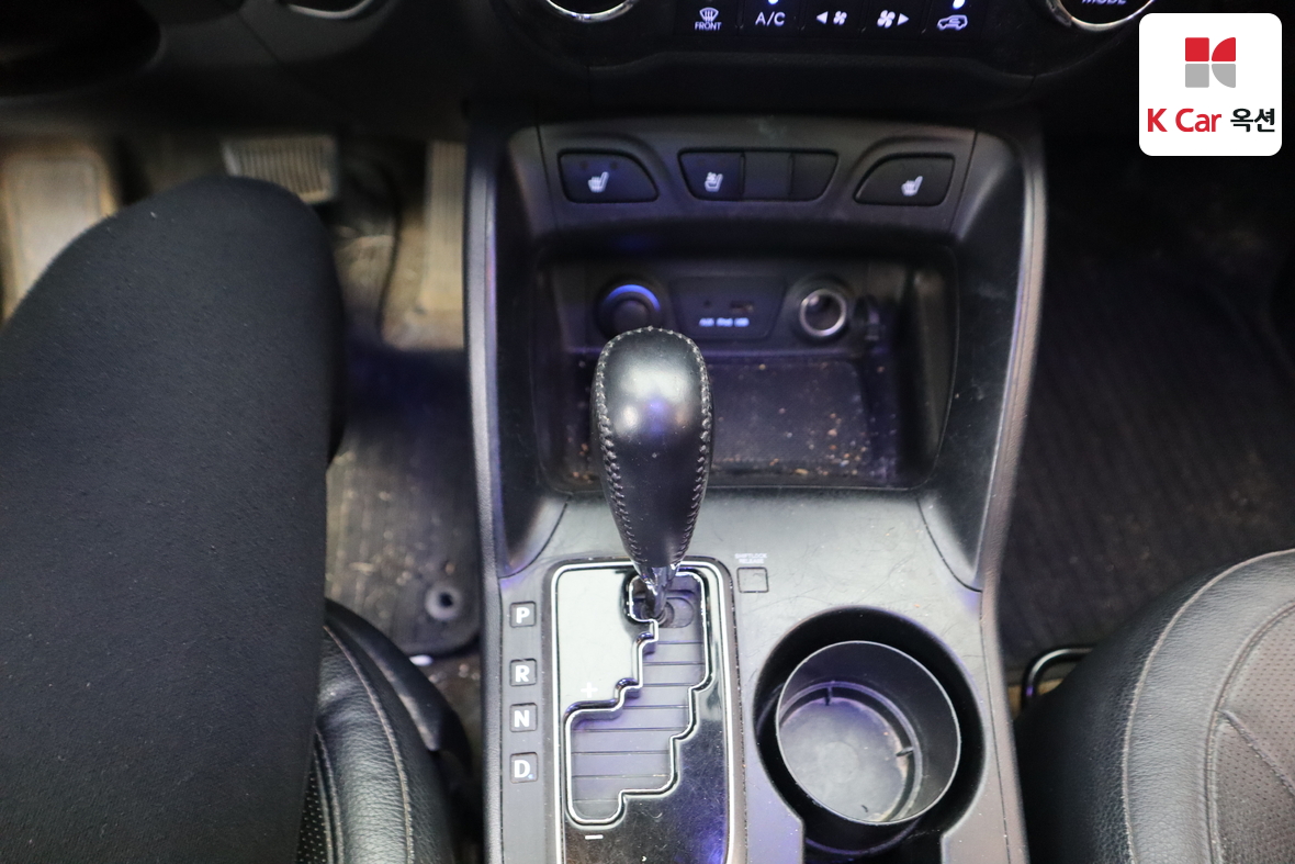 Hyundai Tucson 2011 - Image 16