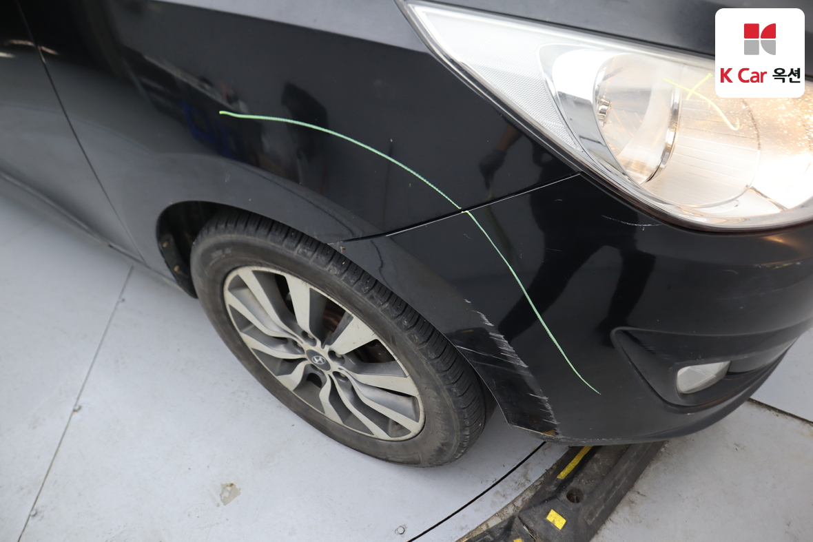 Hyundai Tucson 2011 - Image 47