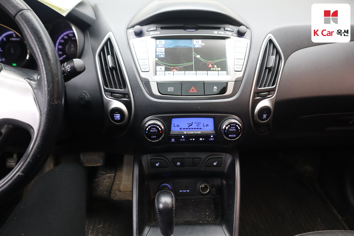 Hyundai Tucson 2011 - Image 6