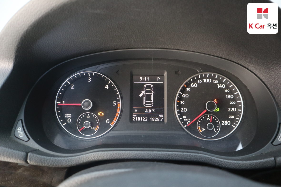 Volkswagen Passat 2015 - Image 5