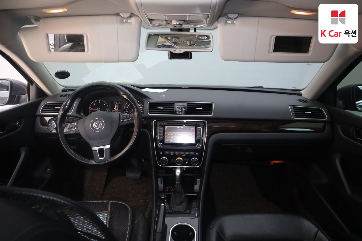 Volkswagen Passat 2015 - Image 3