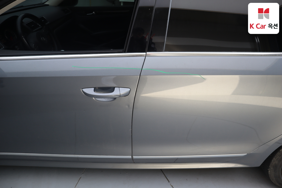 Volkswagen Passat 2015 - Image 42