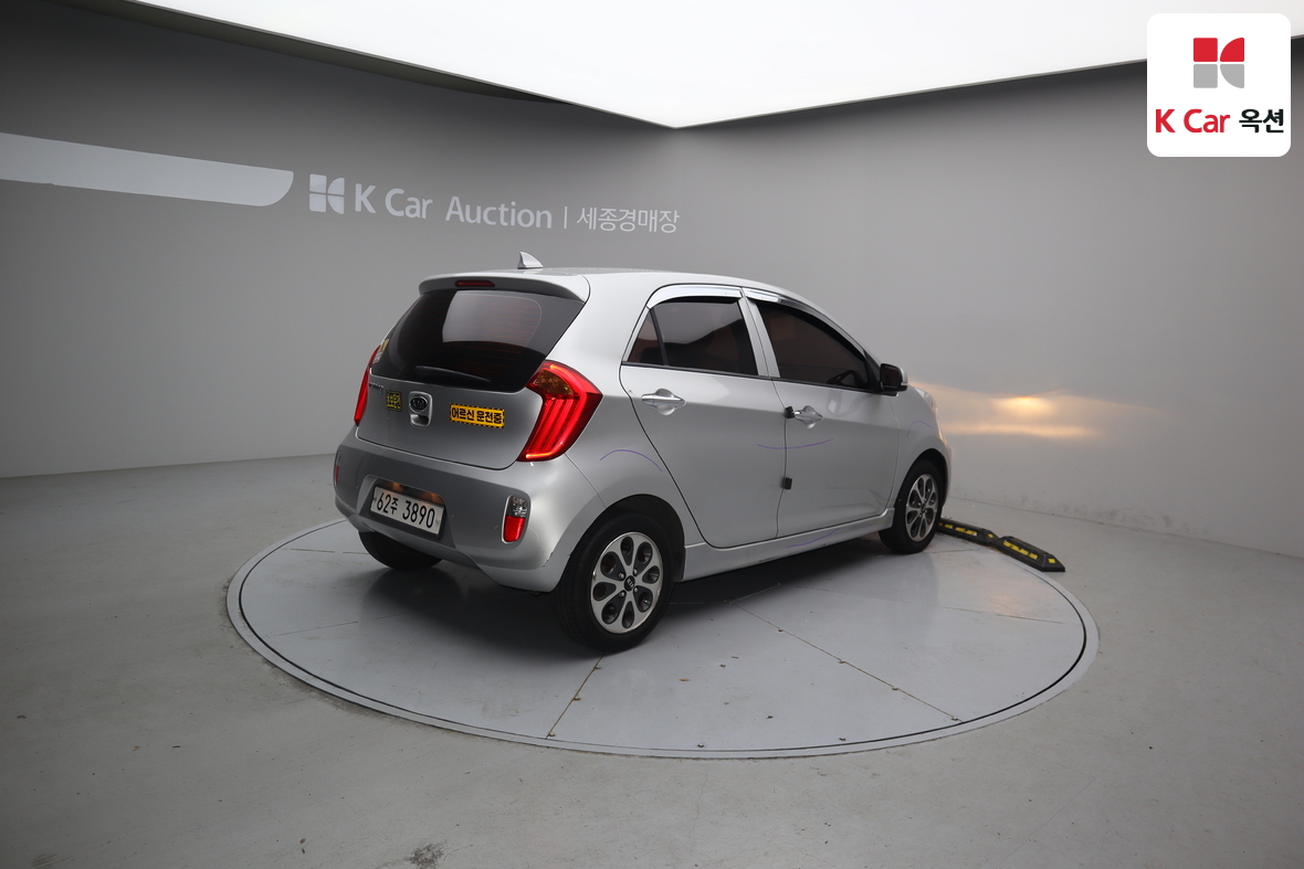 Kia Morning 2012 - Image 2