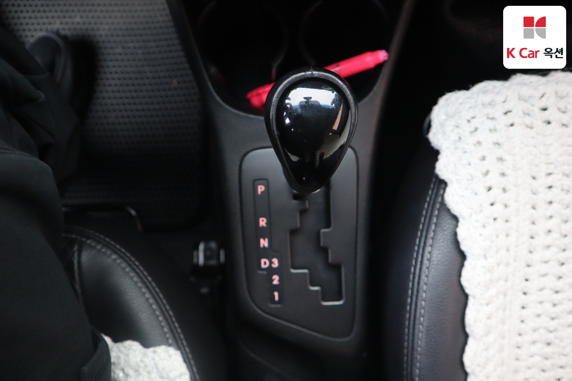 Kia Morning 2012 - Image 15