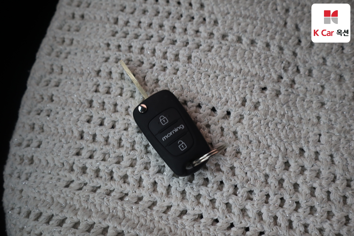 Kia Morning 2012 - Image 17