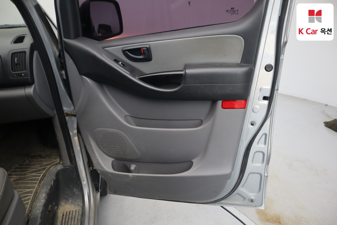 Hyundai Grand Starex 2020 - Image 26