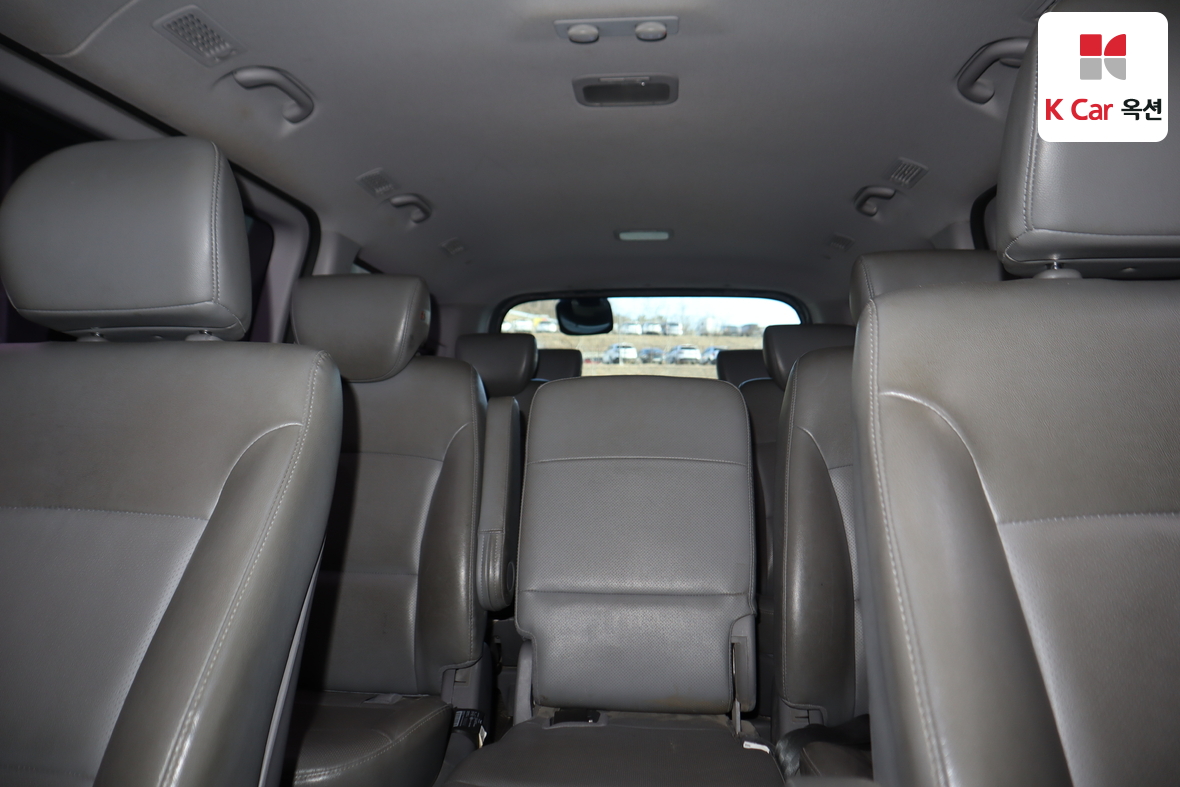 Hyundai Grand Starex 2020 - Image 17