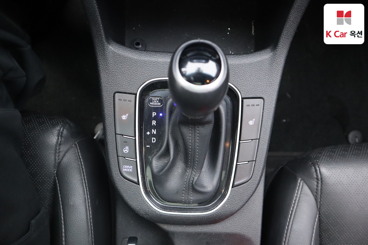 Hyundai i30 2018 - Image 16
