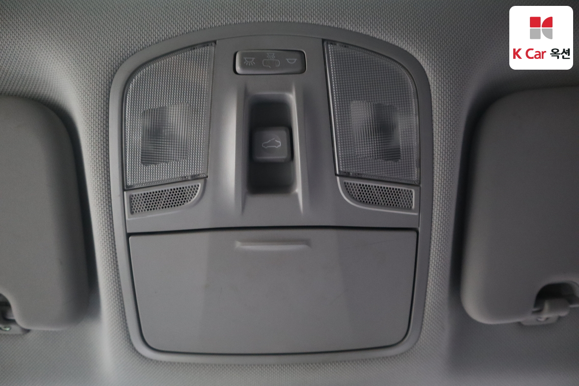 Hyundai i30 2018 - Image 13