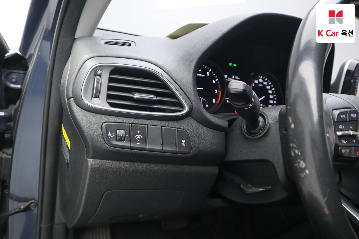Hyundai i30 2018 - Image 9