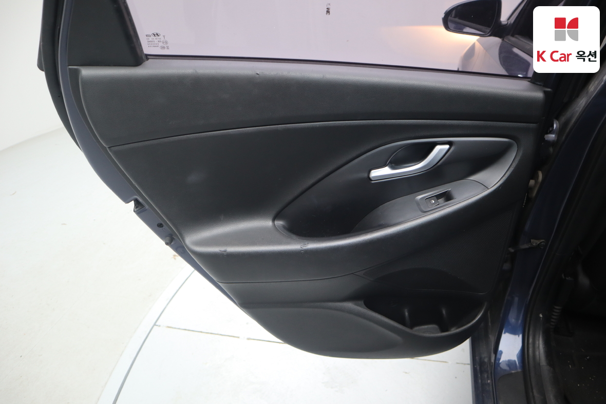 Hyundai i30 2018 - Image 21