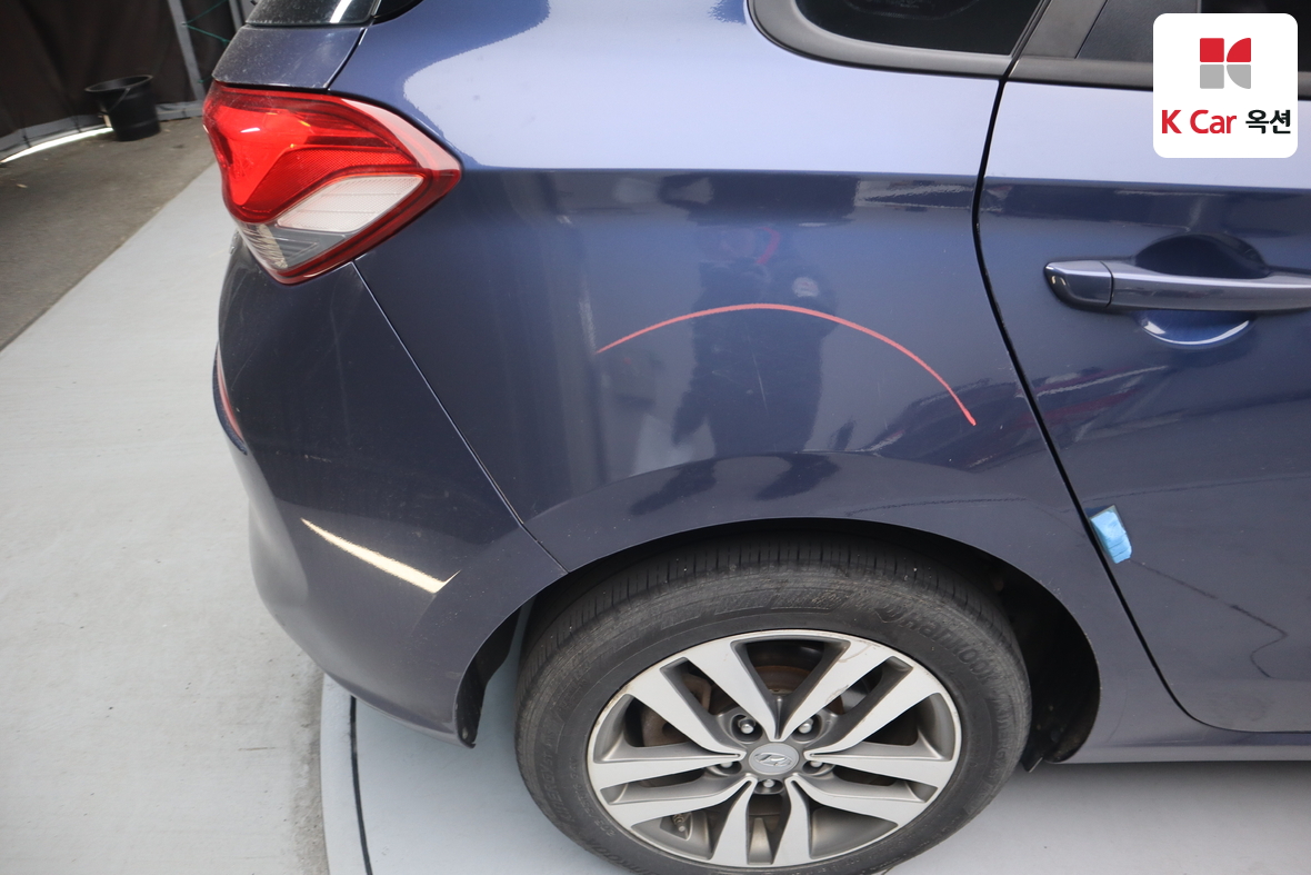 Hyundai i30 2018 - Image 37