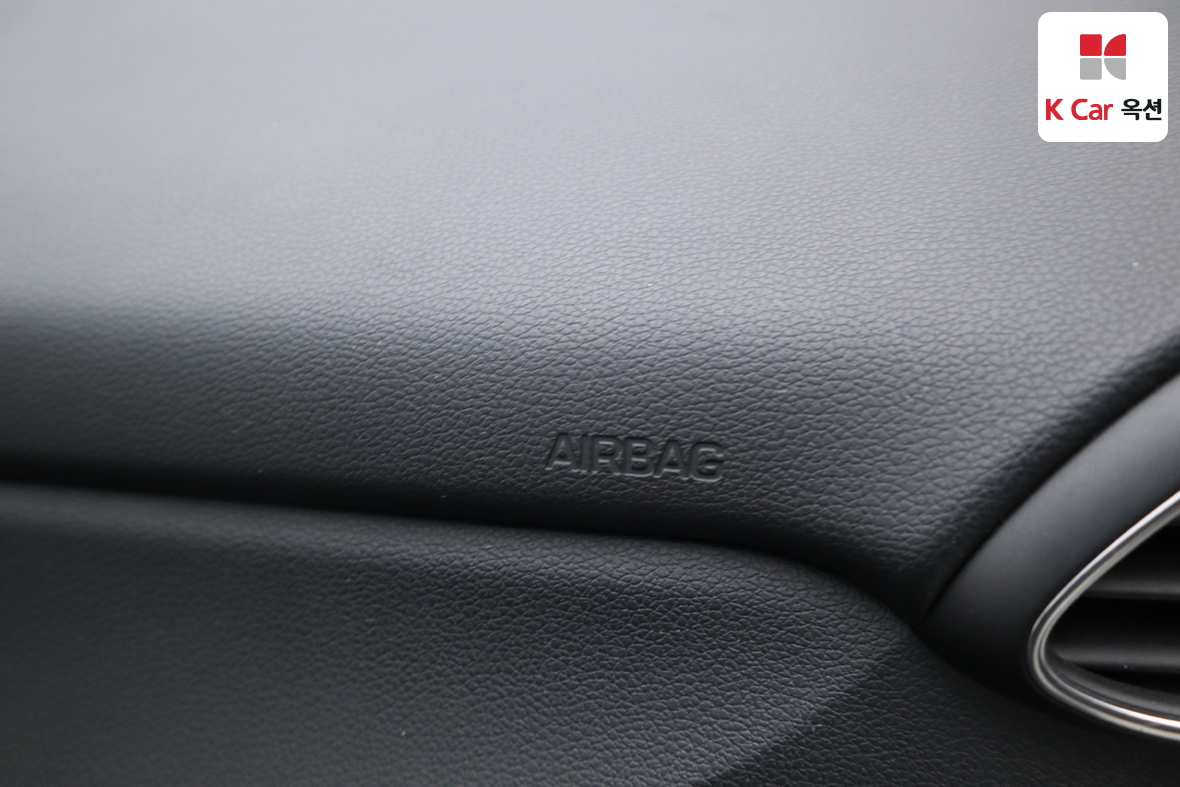 Hyundai i30 2018 - Image 32
