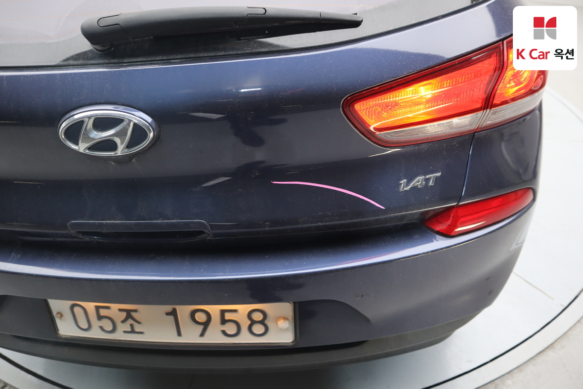 Hyundai i30 2018 - Image 44