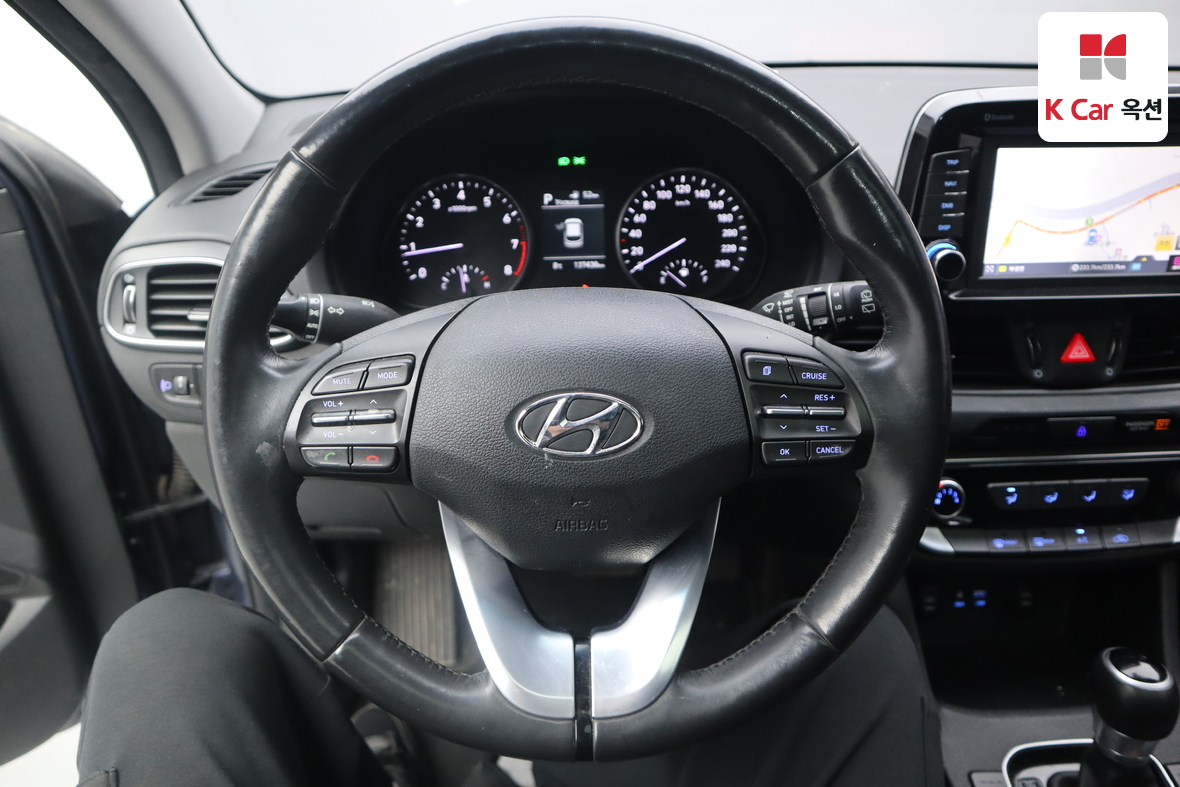 Hyundai i30 2018 - Image 10