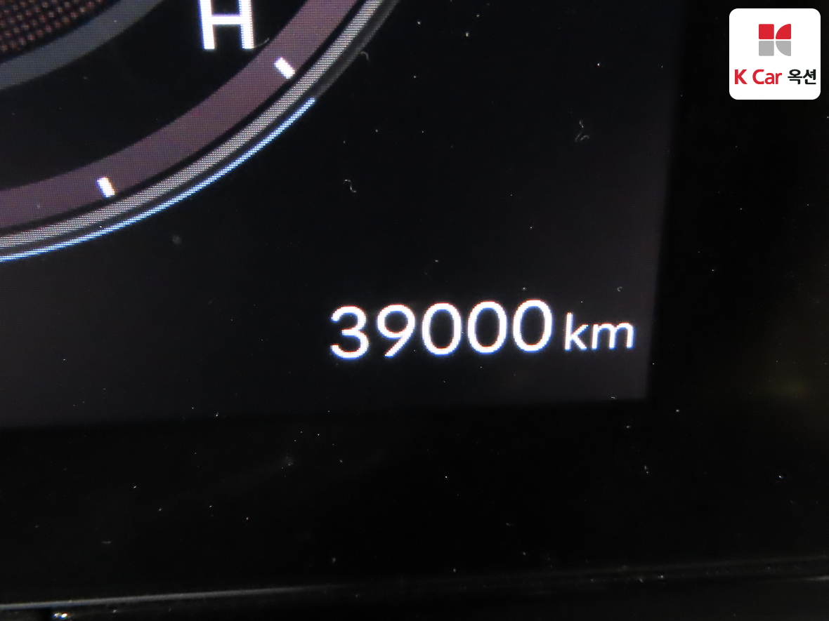 هيونداي أزيرا 2023 - صورة 4