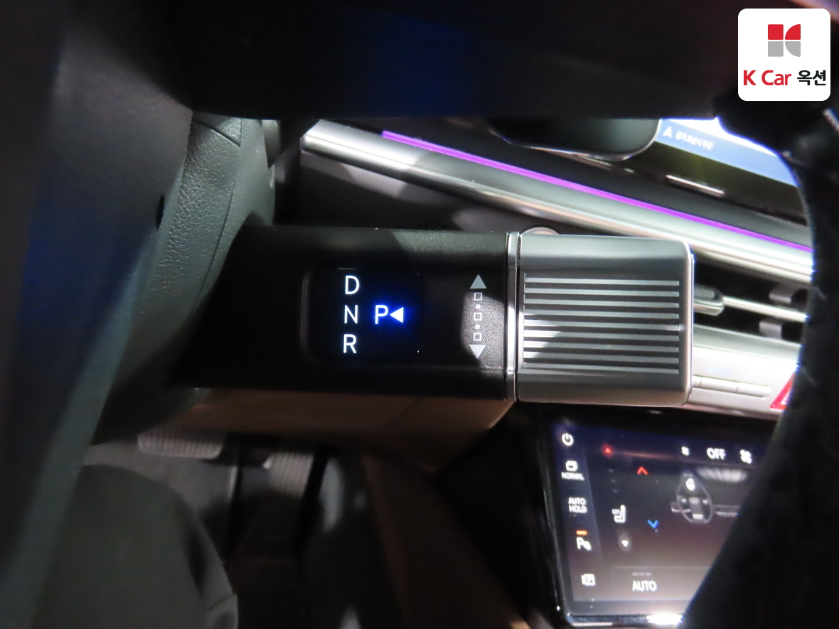 هيونداي أزيرا 2023 - صورة 16