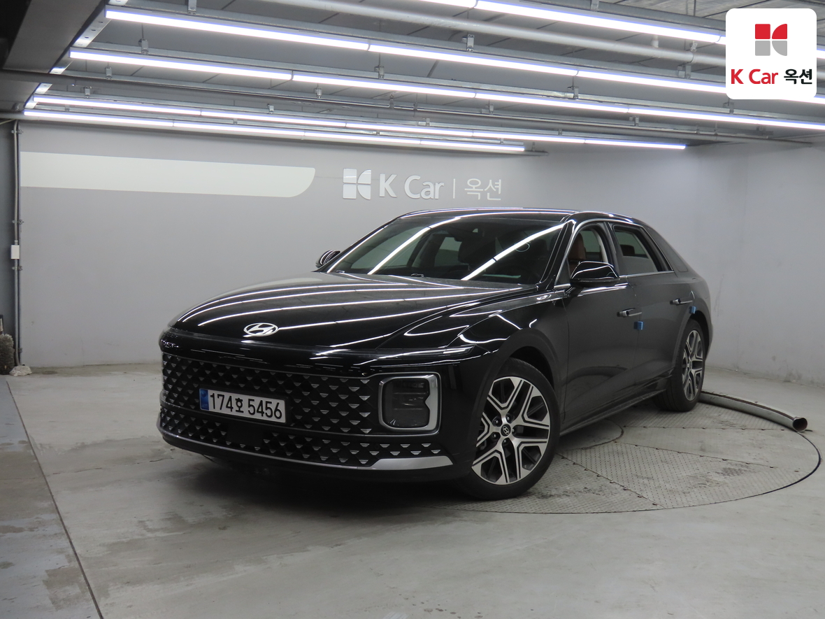 هيونداي أزيرا 2023 - صورة 1