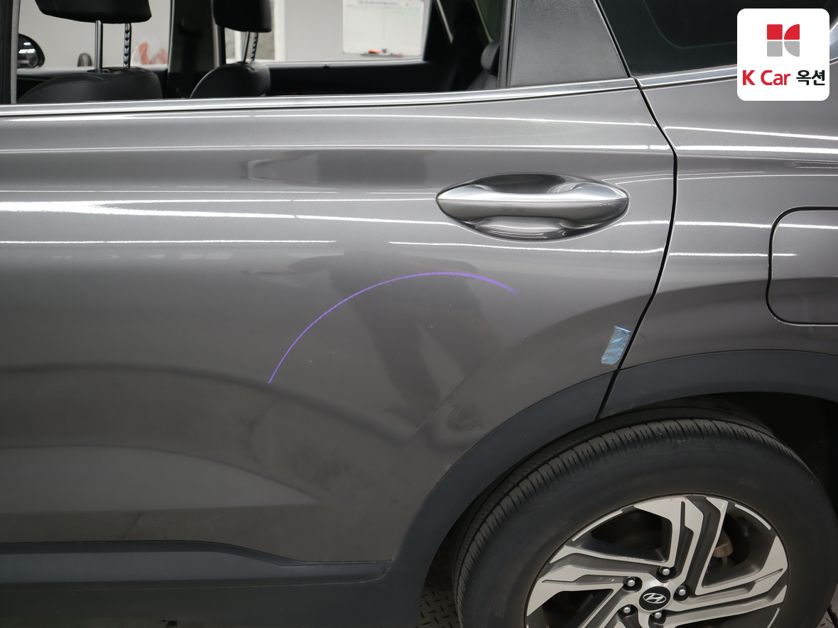 هيونداي سانتافي 2021 - صورة 37