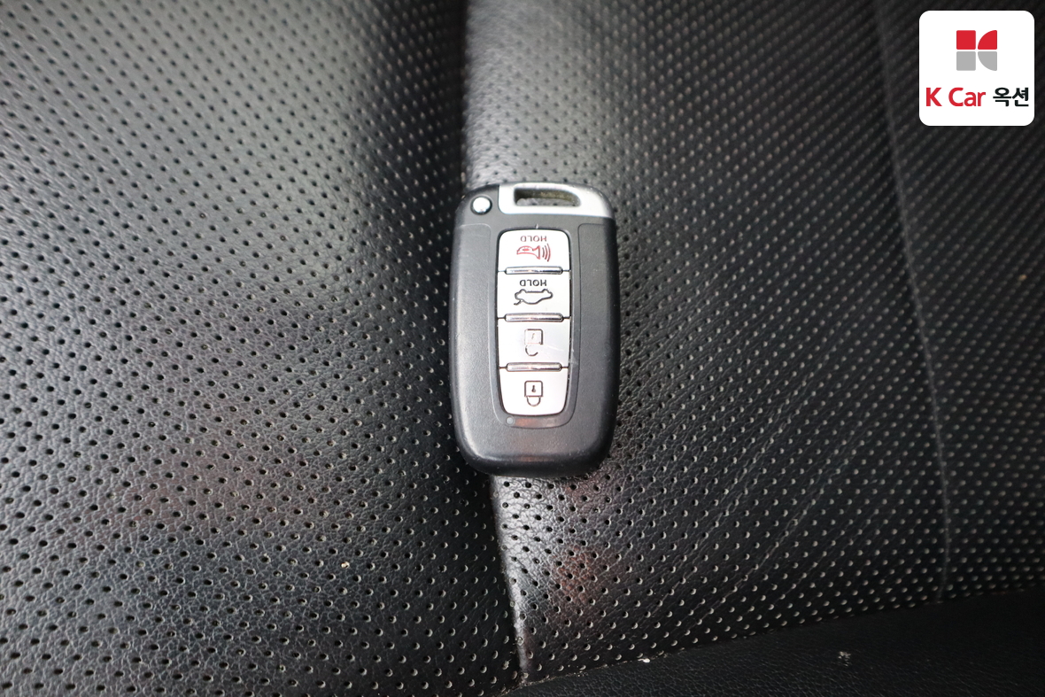 Hyundai Sonata 2011 - Image 19