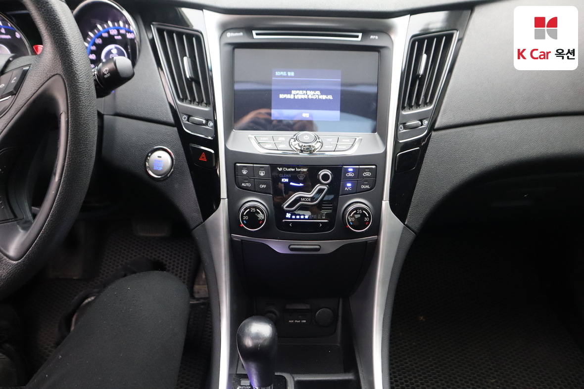 Hyundai Sonata 2011 - Image 6