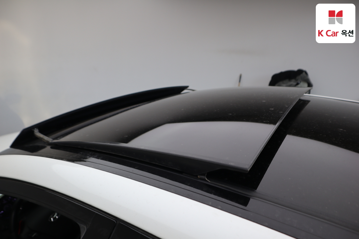 Hyundai Sonata 2011 - Image 24