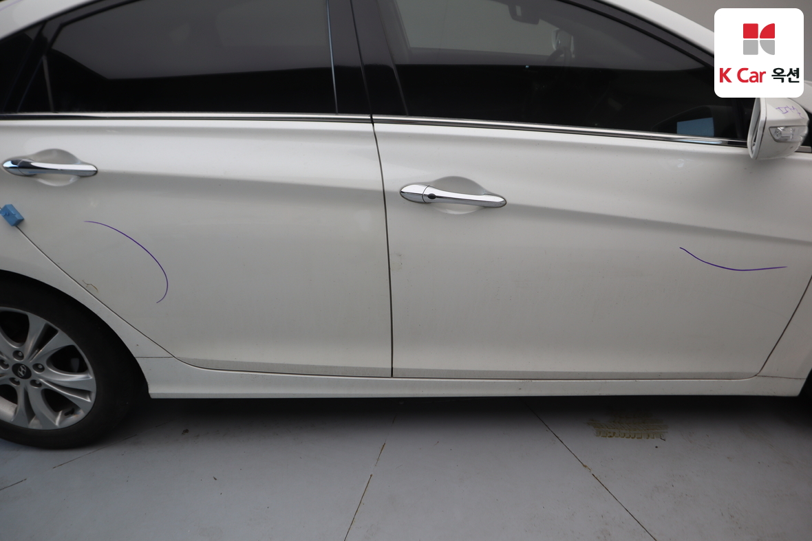 Hyundai Sonata 2011 - Image 43