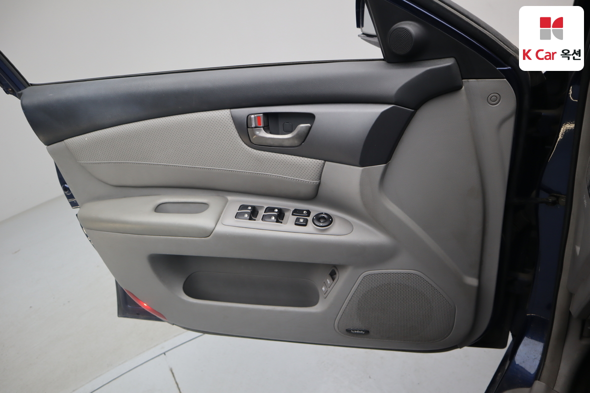 Kia Lotze 2006 - Image 8