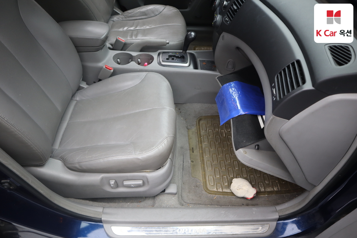 Kia Lotze 2006 - Image 30