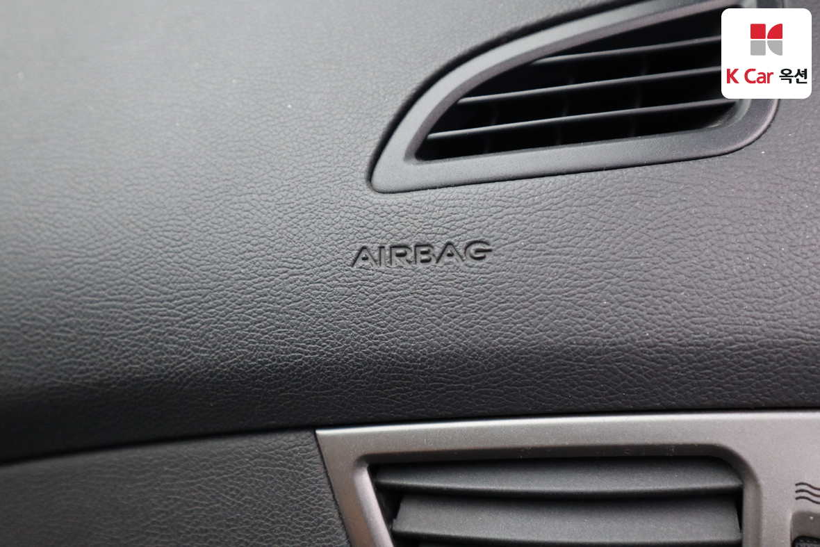 Hyundai Elantra 2013 - Image 29