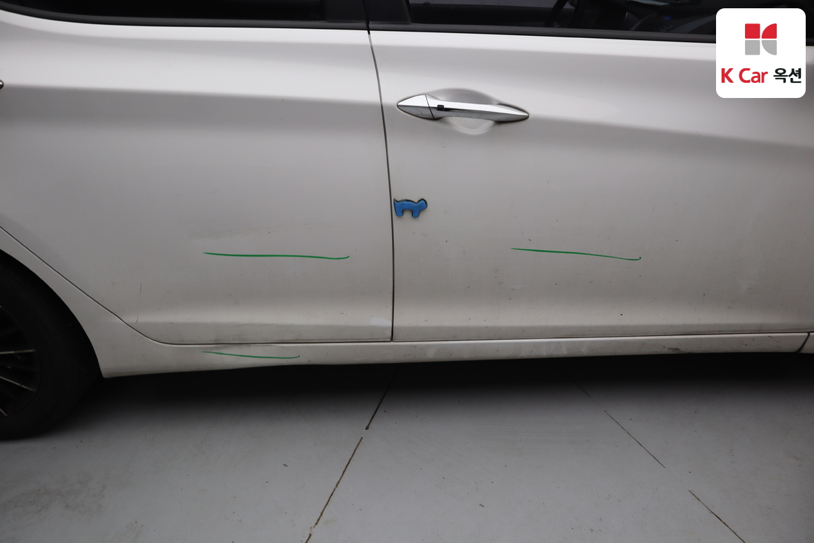 Hyundai Elantra 2013 - Image 38