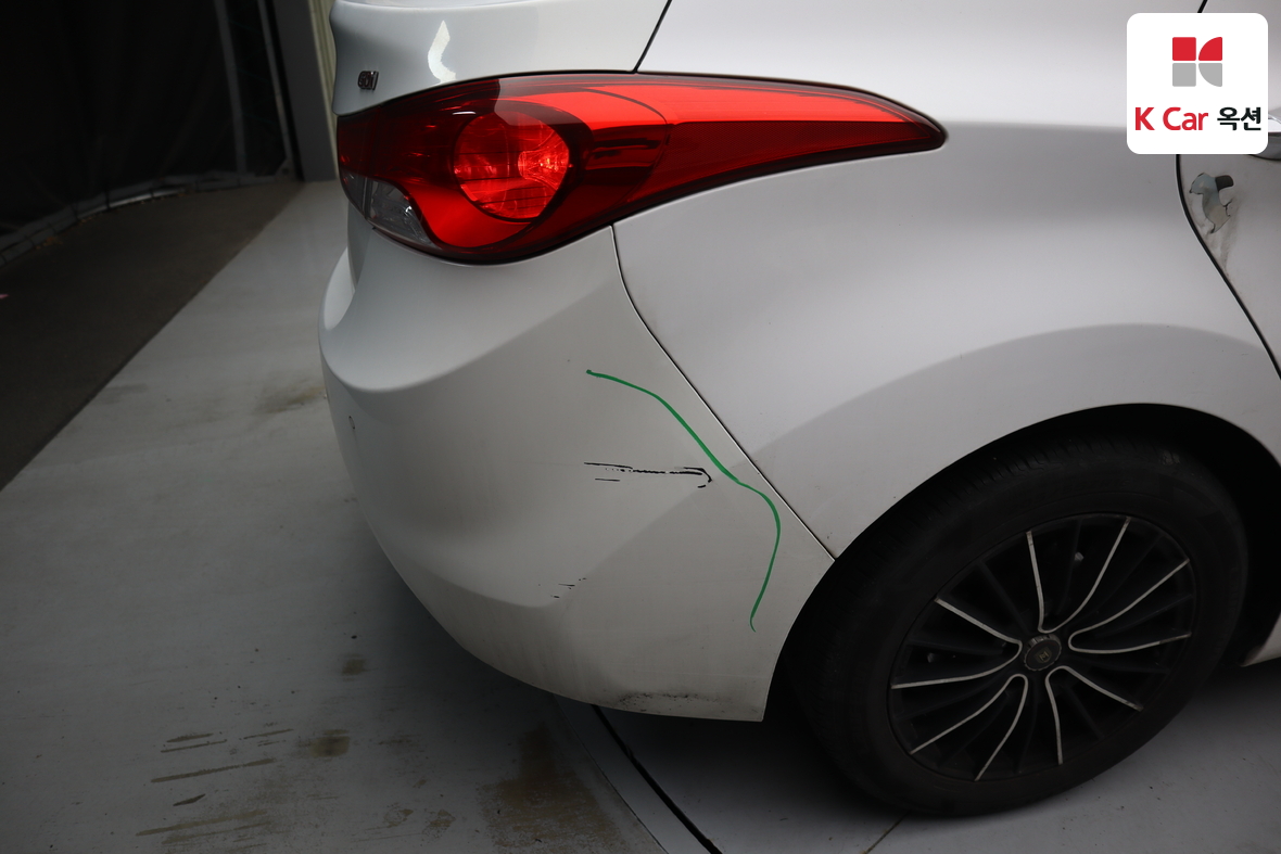 Hyundai Elantra 2013 - Image 37